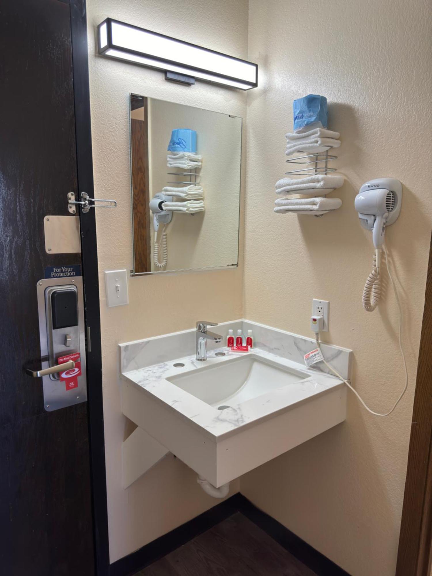 Econo Lodge Waite Park Esterno foto