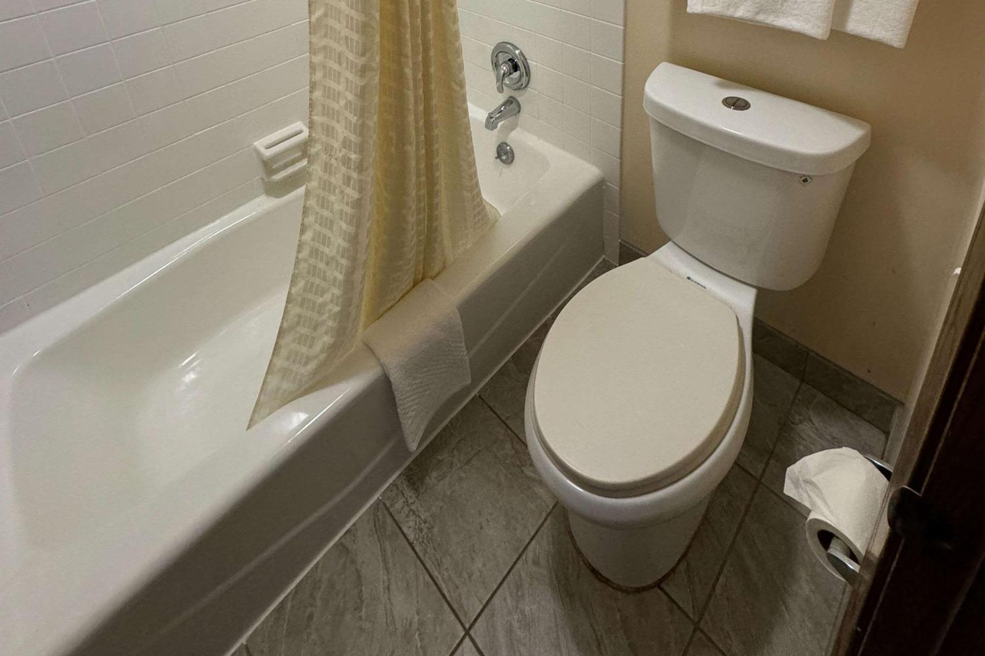 Econo Lodge Waite Park Esterno foto