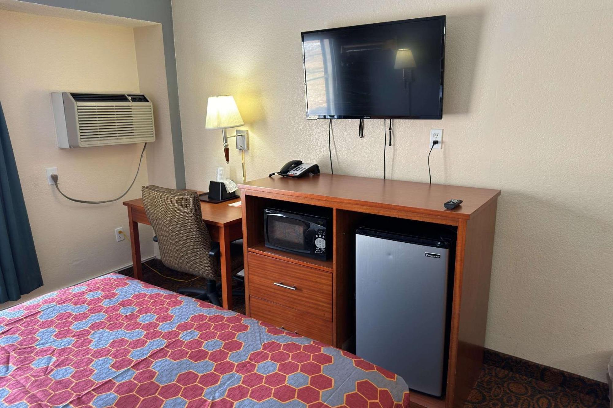 Econo Lodge Waite Park Esterno foto