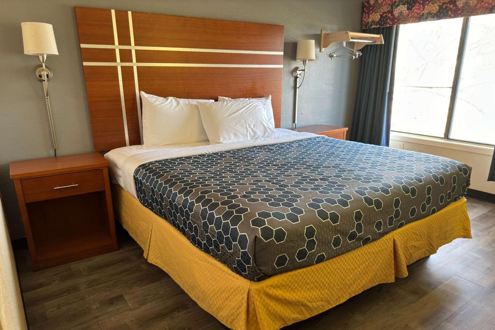 Econo Lodge Waite Park Esterno foto